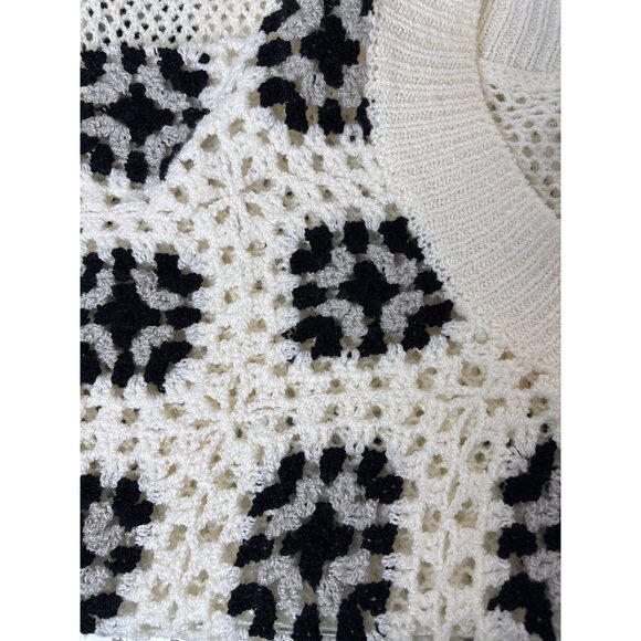 Crochet Knit Sweater By POL Floral Pattern Black & White Medium Cottagecore - Picture 8 of 10